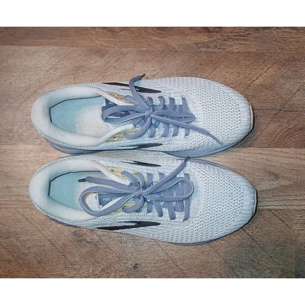 Brooks Revel 3